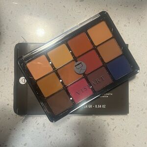 BNIB Viseart Neutral Mattes Mileu Palette